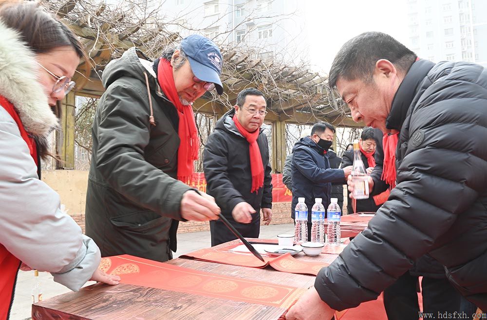 ������Э����ӭ���������߽������������³�