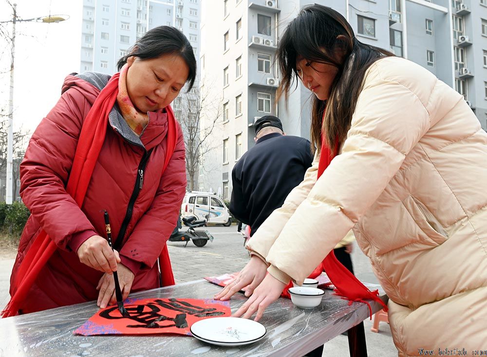 ������Э����ӭ���������߽������������³�