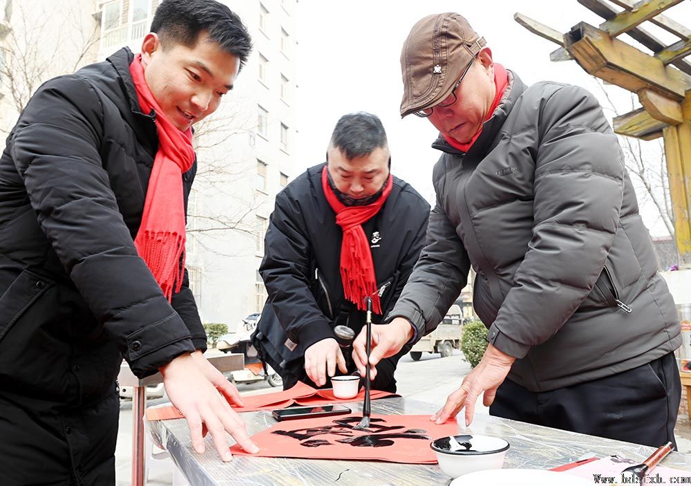 ������Э����ӭ���������߽������������³�