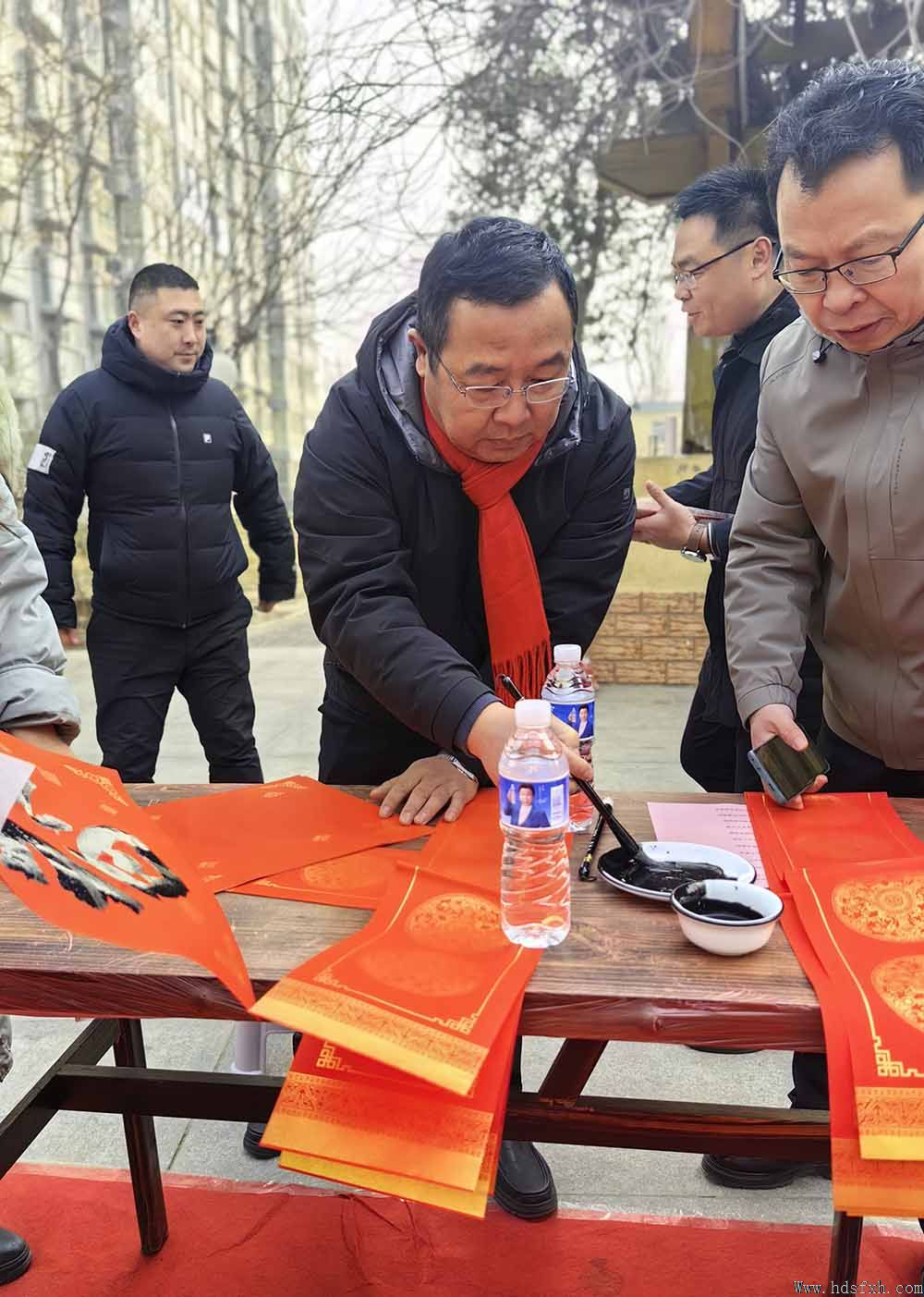 ������Э����ӭ���������߽������������³�