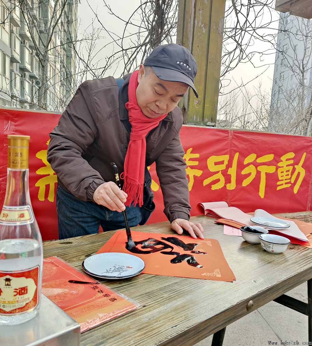 ������Э����ӭ���������߽������������³�