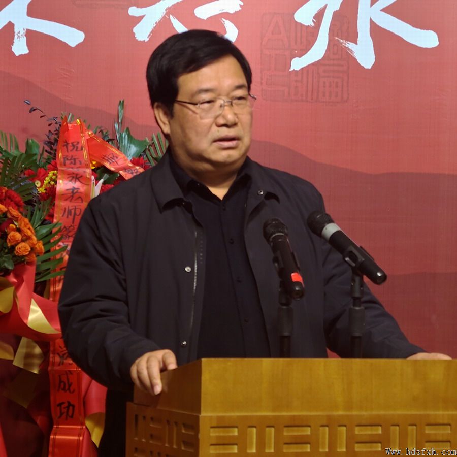 ���»���������ʷ����׭��չ���ں���������¡�ؿ�Ļ