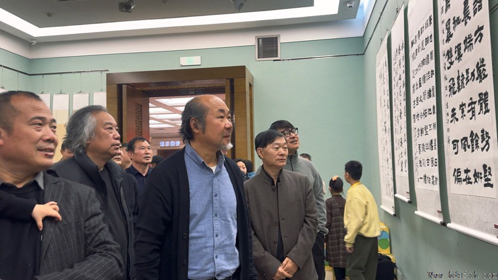 ����ī�껪�������е��Ľ��������鷨��Ʒչ�ں��������ݿ�Ļ