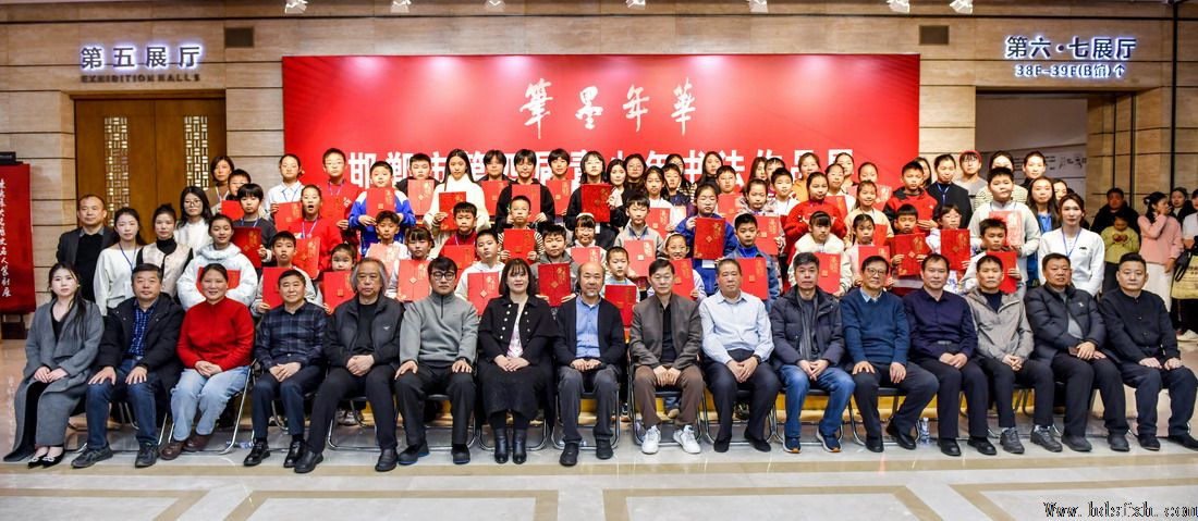 ����ī�껪�������е��Ľ��������鷨��Ʒչ�ں��������ݿ�Ļ